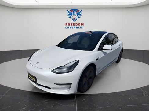 Used 2022 Tesla Model 3 Long Range AWD/4WD image 1