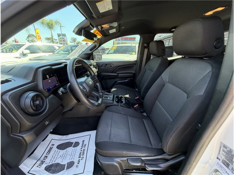 Used 2023 Chevrolet Colorado W/T RWD image 19