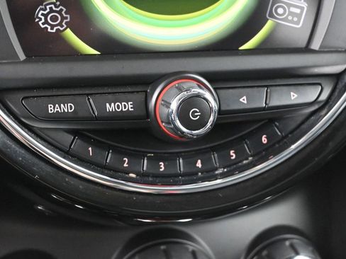 Used 2015 MINI Cooper S image 14