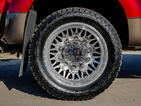 Used 2015 Ford F350 Lariat w/ Lariat Interior Package image 61