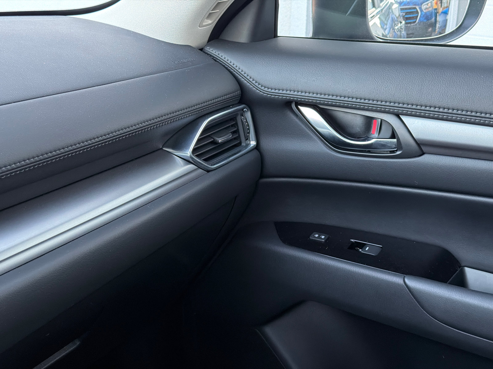Used 2025 MAZDA CX-5 AWD 2.5 S w/ Select Package image 29