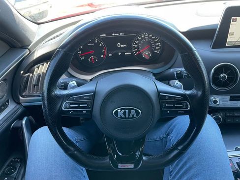 Used 2018 Kia Stinger GT2 AWD/4WD image 23