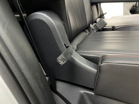 Used 2024 Volkswagen Tiguan Wolfsburg Edition image 21