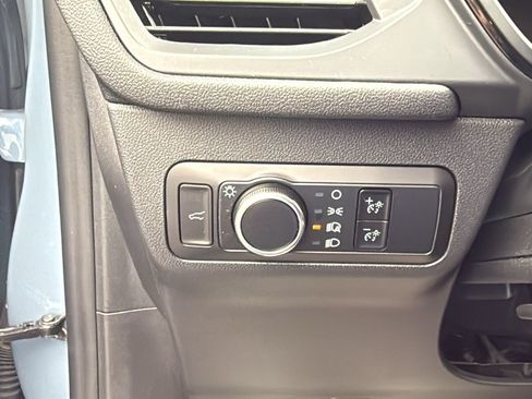 Used 2023 Ford Escape ST-Line w/ Tech Pack #1 AWD/4WD image 13