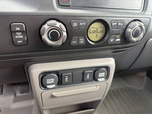 Used 2012 Honda Ridgeline RTL image 21