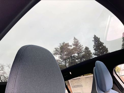 New 2026 Volvo EX30 Ultra w/ Protection Package Premier image 29