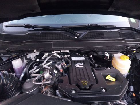 New 2026 RAM 3500 Limited image 19