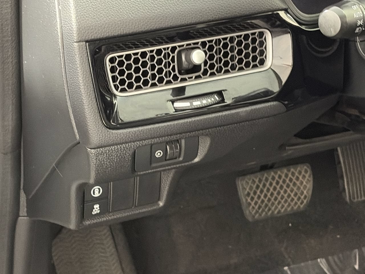 Used 2022 Honda Civic EX image 13