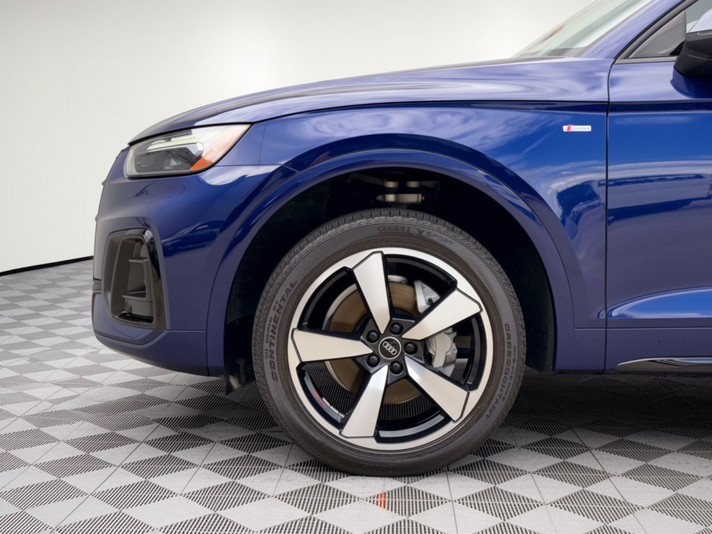 Used 2023 Audi Q5 2.0T Premium Plus w/ Premium Plus Package AWD/4WD image 13