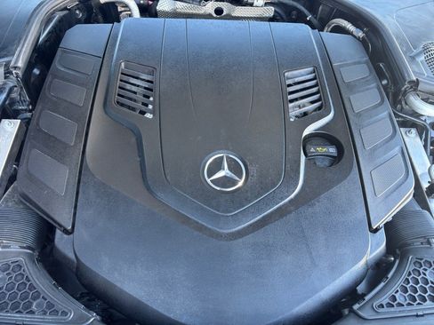 Used 2022 Mercedes-Benz S 580 S 580 image 17