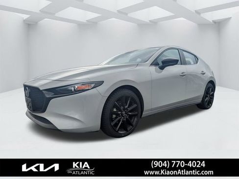 Used 2024 MAZDA MAZDA3 s FWD image 7