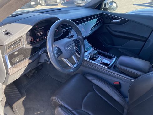Used 2019 Audi Q8 Prestige AWD/4WD image 12