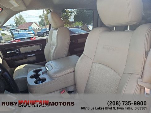Used 2015 RAM 1500 Laramie w/ Convenience Group AWD/4WD image 12