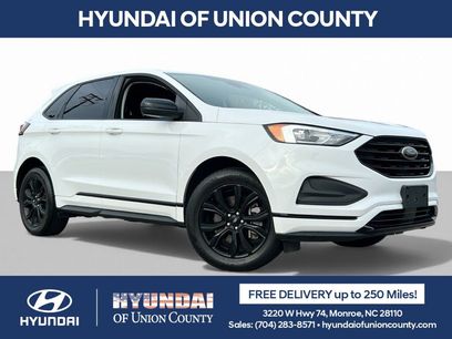 Used 2024 Ford Edge SE w/ Black Appearance Package