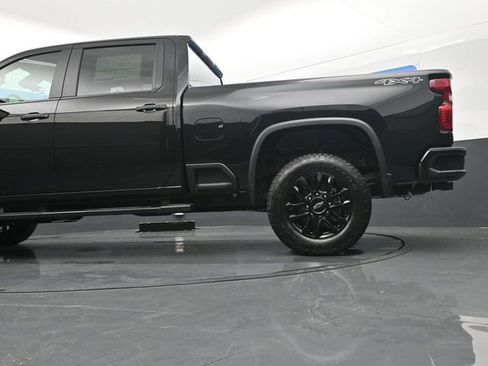 New 2026 Chevrolet Silverado 2500 Custom w/ Custom Convenience Package image 18