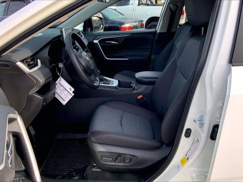 New 2025 Toyota RAV4 XLE image 9