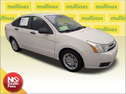 Used 2011 Ford Focus SE