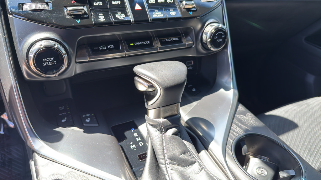 Used 2023 Lexus LX 600 4WD w/ Appearance Package image 32