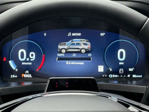 New 2026 Ford Explorer Platinum image 36