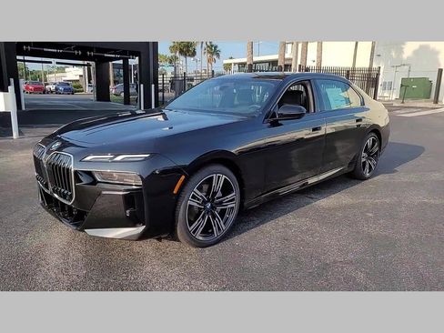 New 2025 BMW 740i 740i image 33