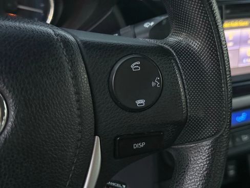 Used 2016 Toyota Corolla LE image 27