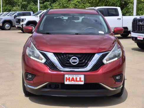 Used 2018 Nissan Murano SV image 2