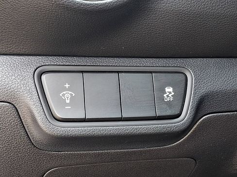 Certified 2023 Kia Forte LXS FWD image 20