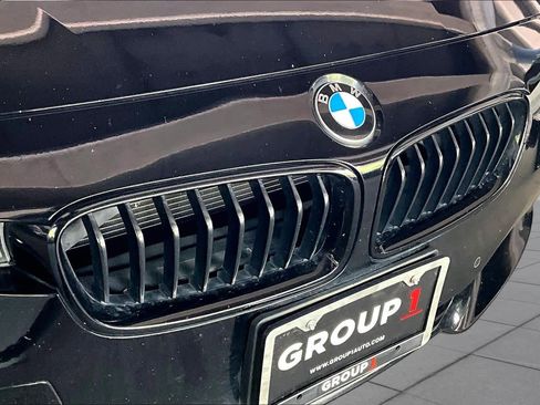 Used 2015 BMW 320i Sedan RWD image 29