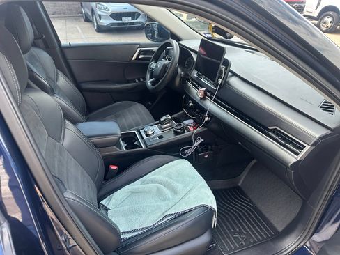 Used 2024 Mitsubishi Outlander SE FWD image 4