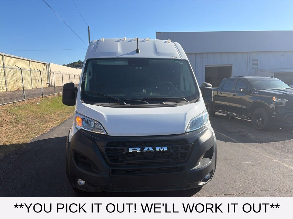 Used 2025 RAM ProMaster 2500 w/ Convenience Group FWD image 2