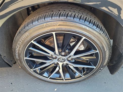 Used 2024 Toyota Camry SE image 24