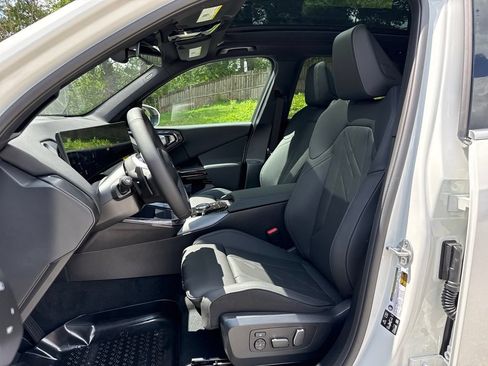 New 2026 BMW X3 xDrive30i AWD/4WD image 10