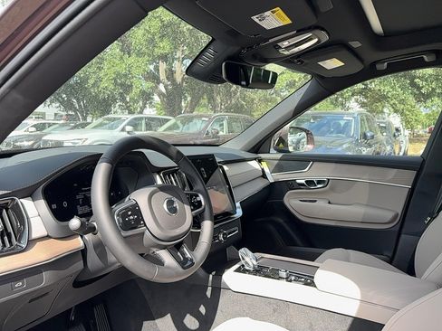 New 2026 Volvo XC90 B5 Core AWD/4WD image 12