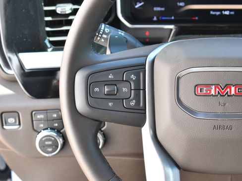 Used 2026 GMC Sierra 1500 SLT w/ SLT Premium Package AWD/4WD image 18