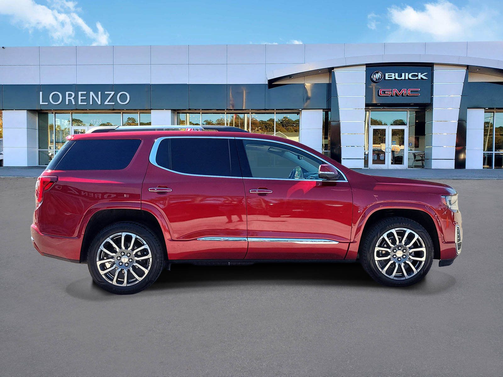 Used 2022 GMC Acadia Denali w/ Denali Ultimate Package FWD image 4