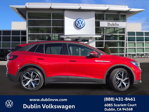 Certified 2023 Volkswagen ID.4 Pro S image 3