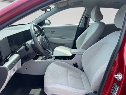 Used 2024 Hyundai Kona SEL FWD image 21