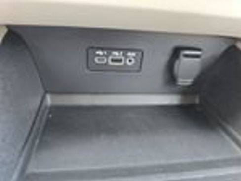 Used 2025 Nissan Altima 2.5 SV FWD image 21