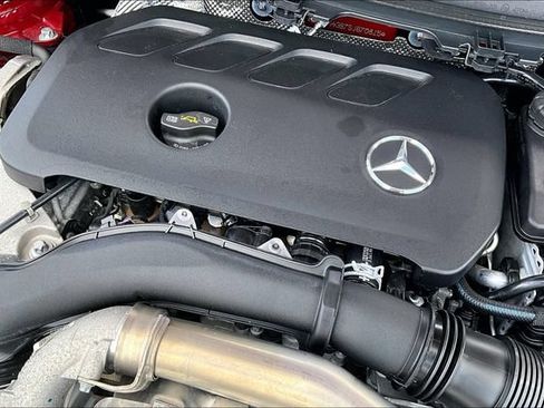 Used 2025 Mercedes-Benz GLA 250 image 20
