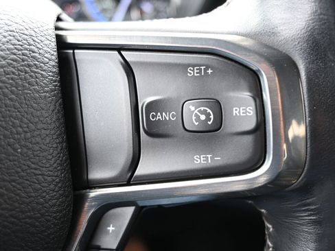 Used 2021 RAM 1500 Limited image 12