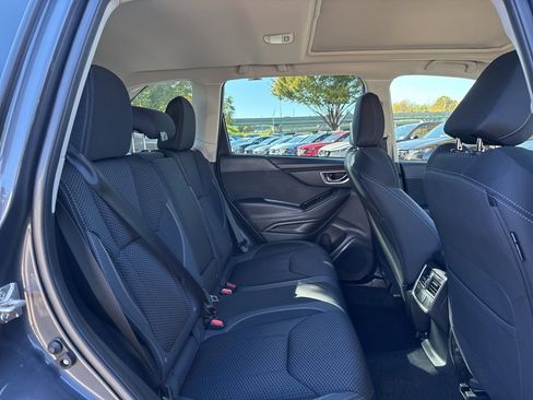 Certified 2023 Subaru Forester Premium image 27