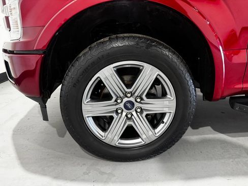 Used 2019 Ford F150 Lariat w/ Equipment Group 502A Luxury AWD/4WD image 9