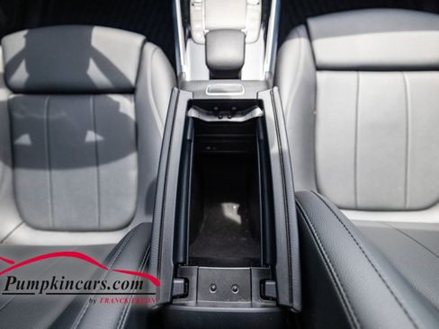 Used 2023 Mercedes-Benz GLA 250 4MATIC w/ Premium Package image 36