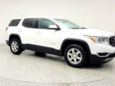 Used 2019 GMC Acadia SLE w/ LPO, Floor Liner Package image 3