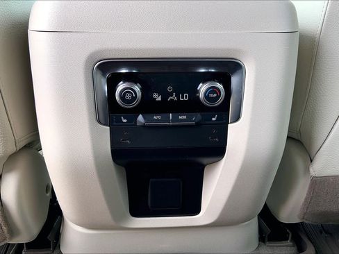 Used 2025 GMC Yukon XL Denali w/ LPO, Floor Liner Package image 34