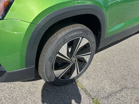 New 2026 Volkswagen Taos SE AWD/4WD image 7