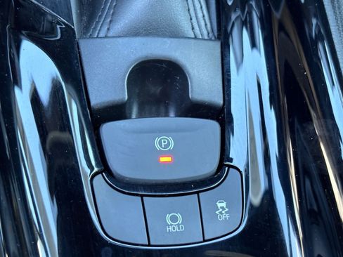 Used 2022 Toyota C-HR Nightshade FWD image 31