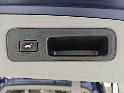 Used 2015 Honda Pilot Touring image 20