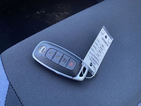 New 2025 Nissan Versa SV image 25