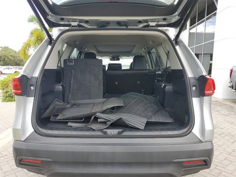 Used 2024 Toyota Grand Highlander XLE image 10